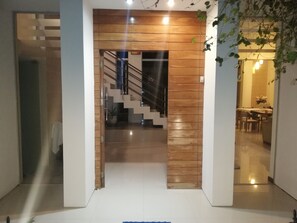 Front of property - Urubo Suite - Hostel (Santa Cruz)