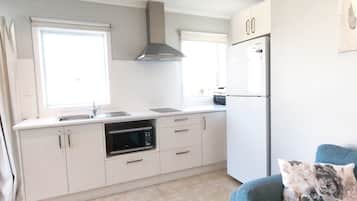 Fridge, microwave, stovetop, electric kettle