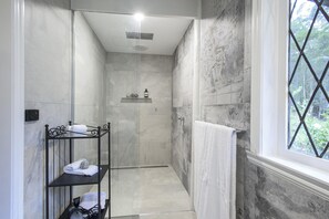 Free toiletries