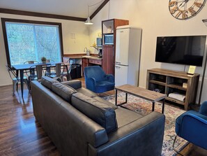 TV connectée, cheminée, Netflix, services de streaming