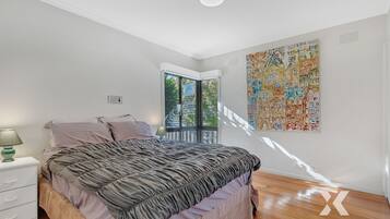 2 bedrooms, memory foam beds, desk, iron/ironing board