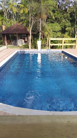 Piscina externa