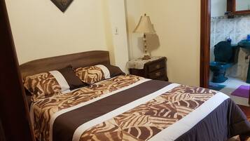 Family Room | Rollaway beds, free WiFi, wheelchair access