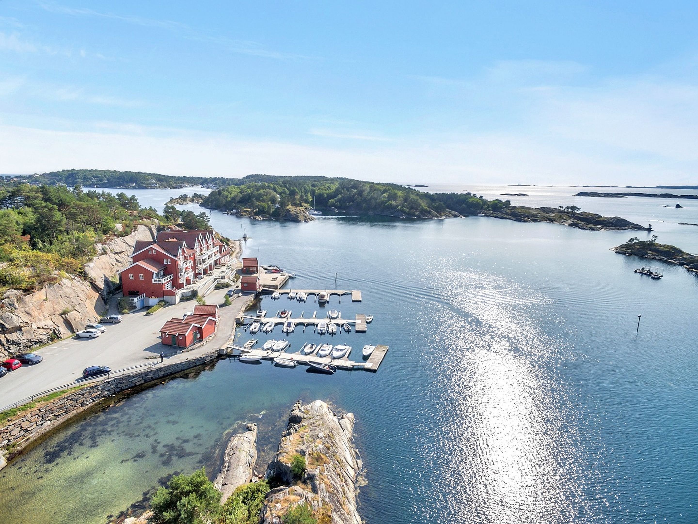 apartment, multiple beds | exterior detail