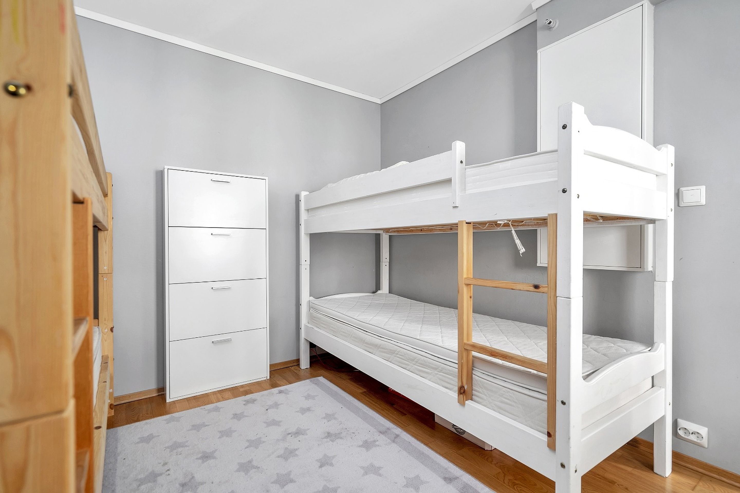 apartment, multiple beds | 2 bedrooms, free wifi