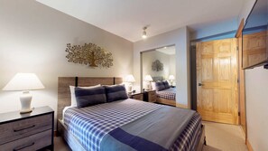 2 chambres, fer et planche à repasser, Wi-Fi, literie fournie