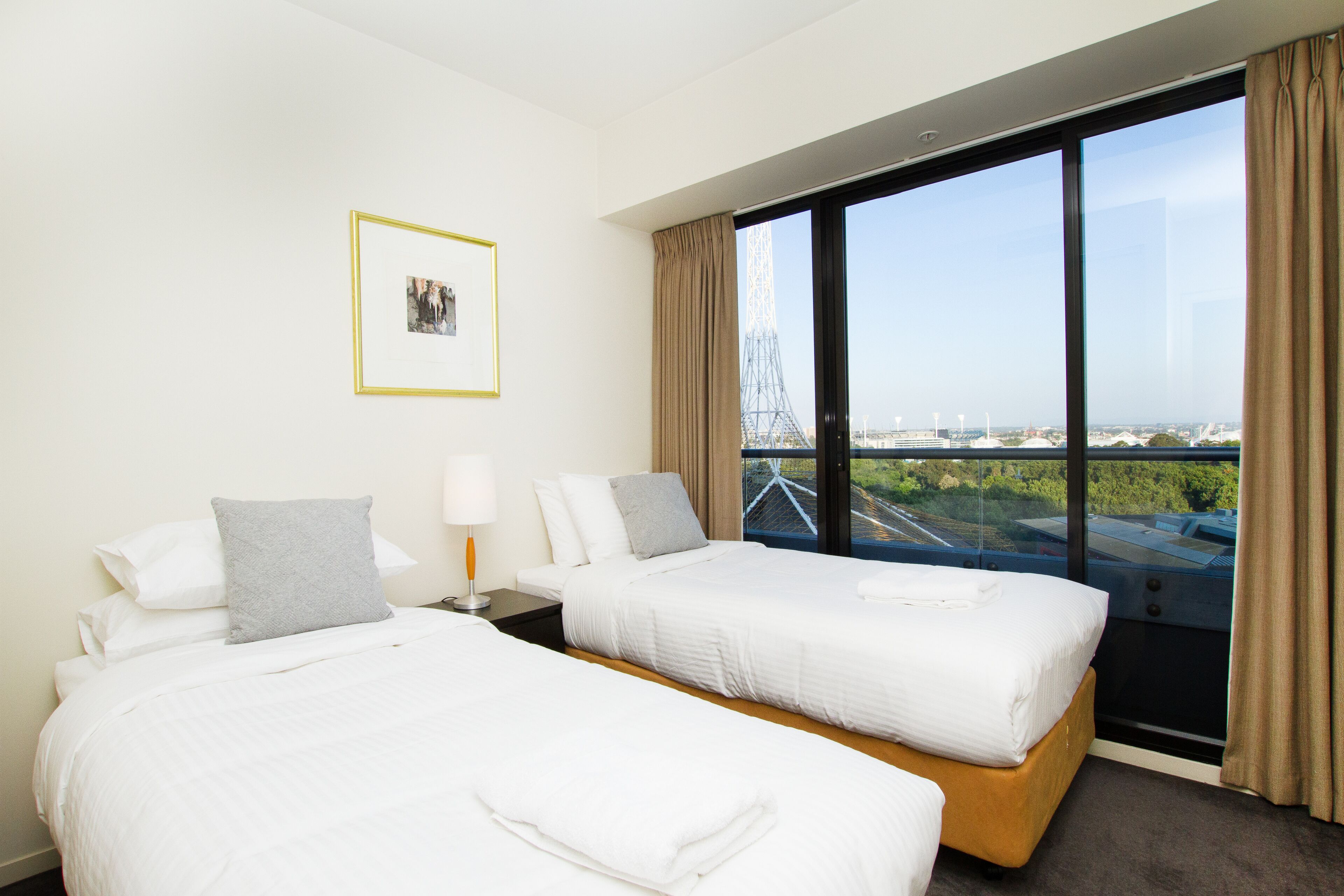 Exclusive Stays - Gallery Tower II — image 18