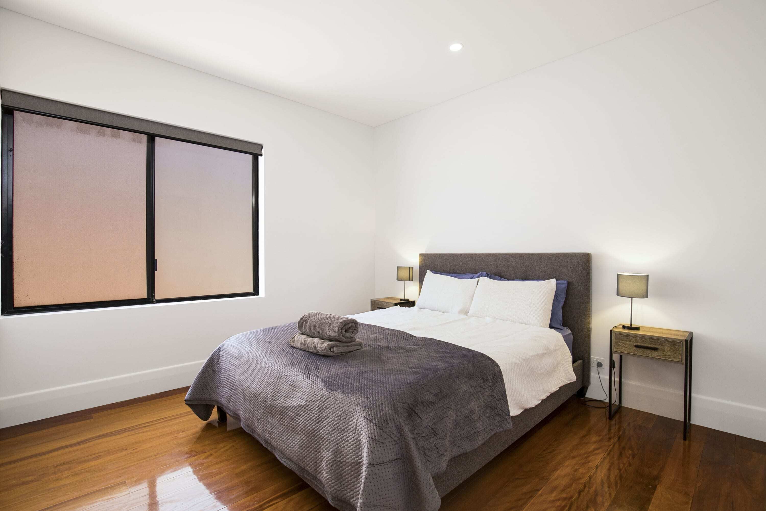 Spectacular Panoramic Oceanview House in Seacliff — image 17