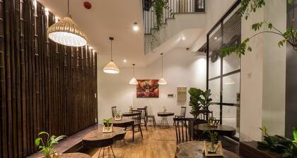 Wings House - Hostel