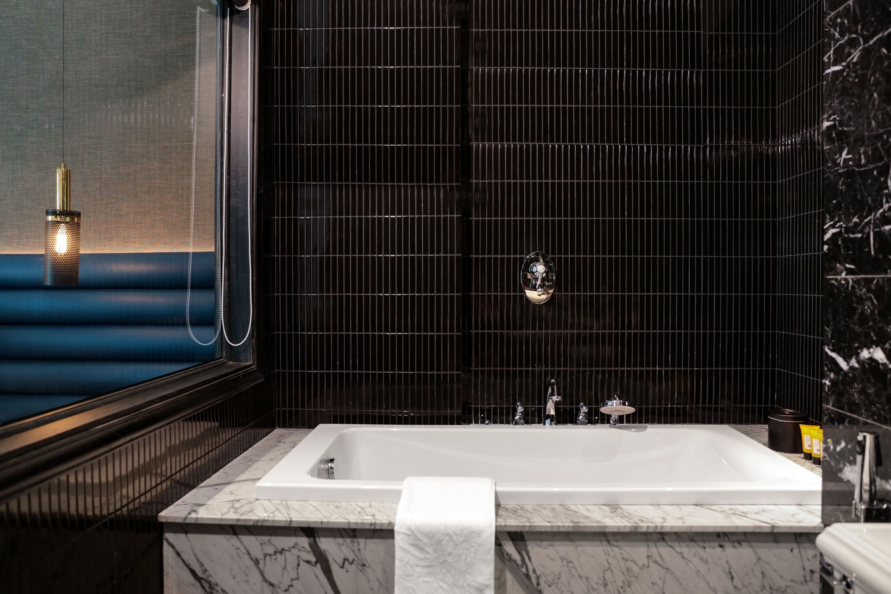 minibar, in-room safe, desk, laptop workspace