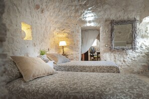 3 Schlafzimmer, Reisekinderbett, WLAN, Bettwäsche