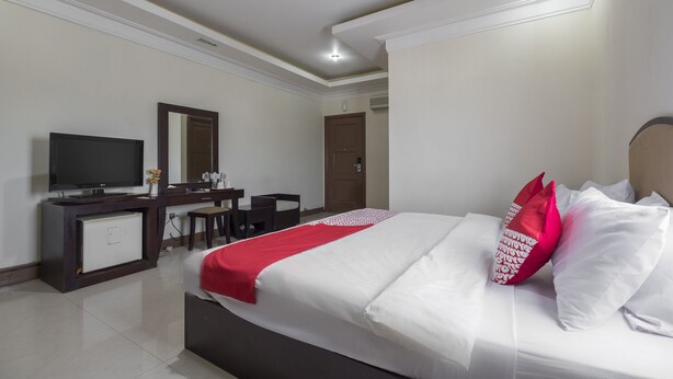 Unclassified image, 1 of 26, button - OYO 1114 Hotel Denpasar Makassar (Makassar)