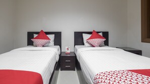 Unclassified image, 4 of 26, button - OYO 1114 Hotel Denpasar Makassar (Makassar)