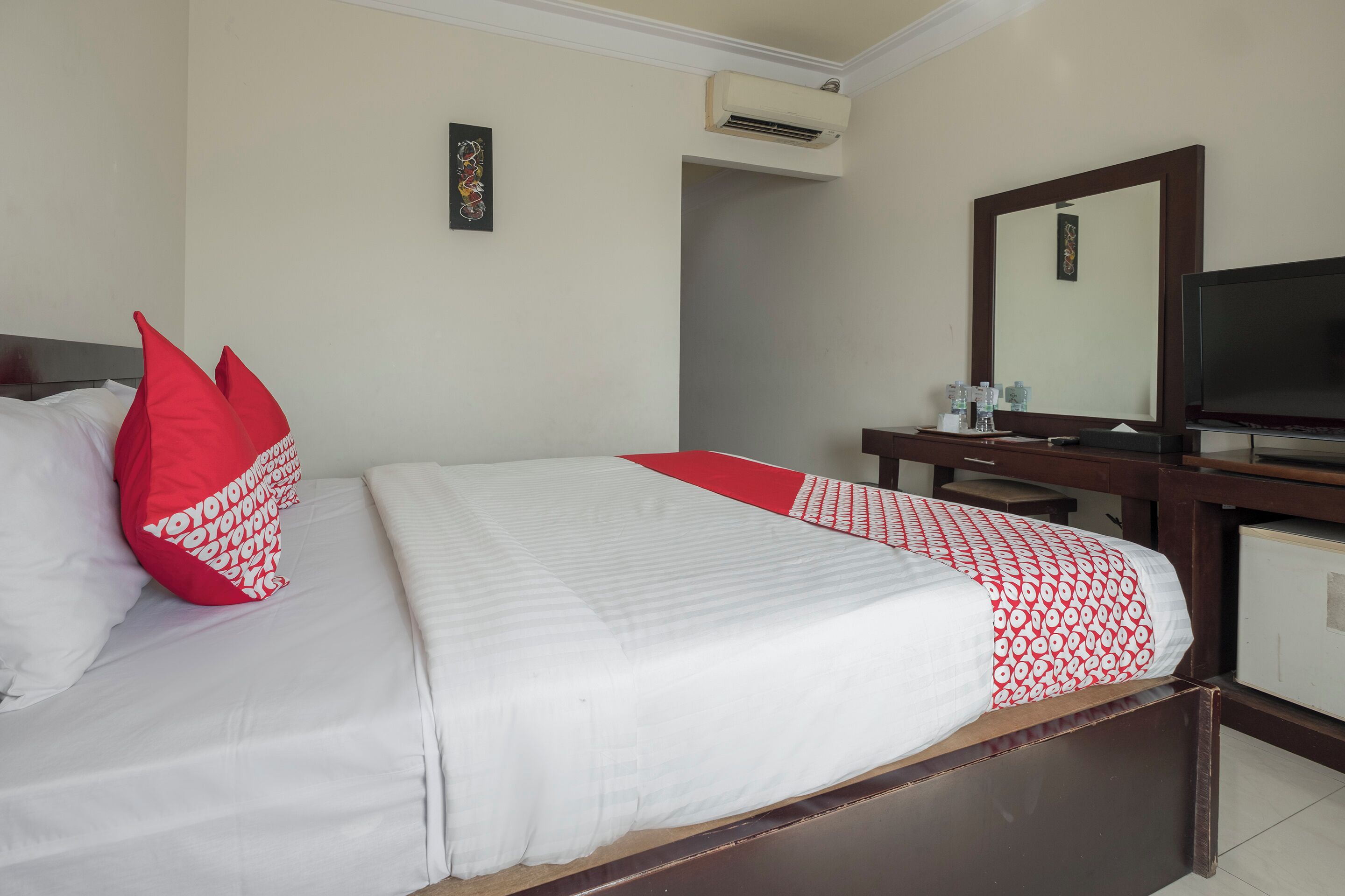 Standard Double Room | Desk, free WiFi, bed sheets