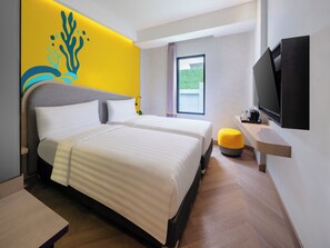 Superior Twin Room | Desk, iron/ironing board, free WiFi, bed sheets