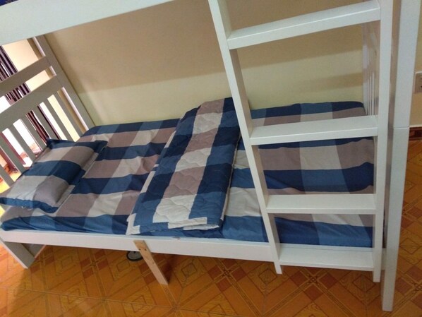 Wifi gratis y ropa de cama