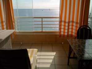 Interior - Beachfront 2 rooms. 2 bathrooms. parking (Calpe)