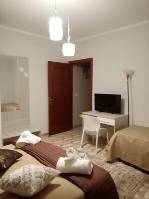 2 habitaciones, wifi y ropa de cama 