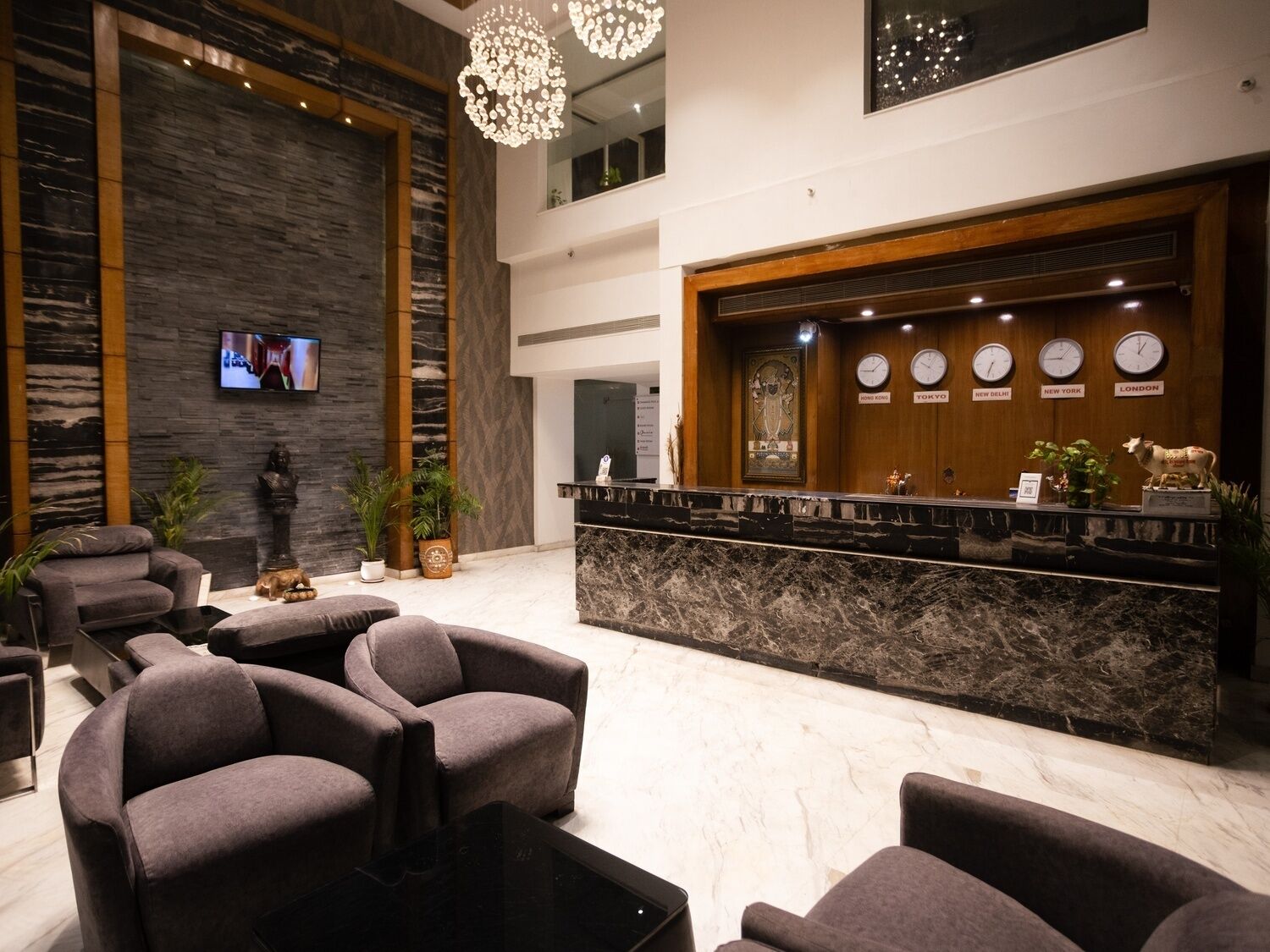 Lobby sitting area