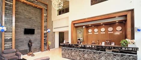 Área de estar no saguão