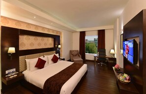 Royal Deluxe | In-room safe, rollaway beds, free WiFi, bed sheets - Jagrati Vinn by Vesta (Jaipur)
