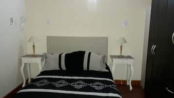 1 chambre, fer et planche Ă repasser, Wi-Fi, draps fournis