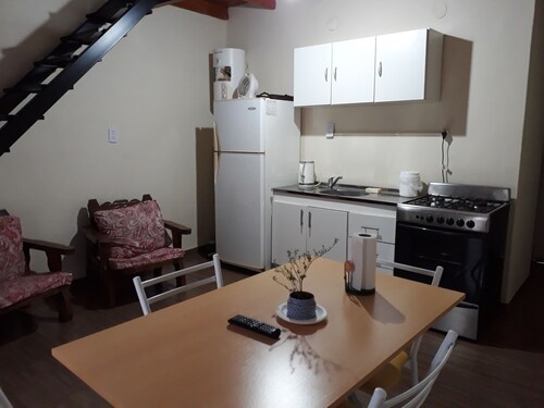 Comfortable 2-storey house, suitable for 4 people