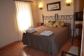 1 bedroom, WiFi - Rural houses in the province of Albacete. The Fragua in Alcaraz (Alcaraz)