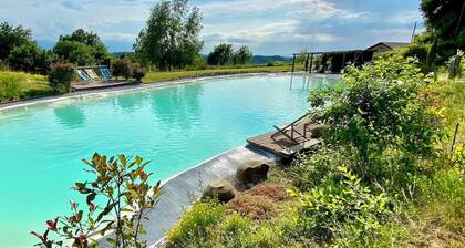 Beautiful stone-built holiday home with large privat garden