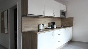 Kühlschrank, Mikrowelle