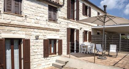 S189 - Sirolo, wonderful three-room apartment with sea view