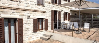 S189 - Sirolo, wonderful three-room apartment with sea view