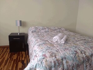 2 bedrooms, desk, free WiFi