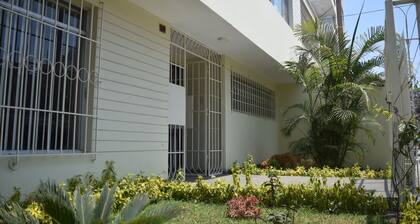 Zenhouse Cozy Room & breakfast