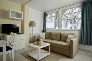 TV - 21 Ferienappartement Mönchgut (H) - Apartment house Haus Arkona (Sellin)