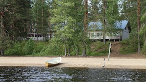 Unclassified image, 4 of 103, button - Ruhkaranta Village (Ilomantsi)