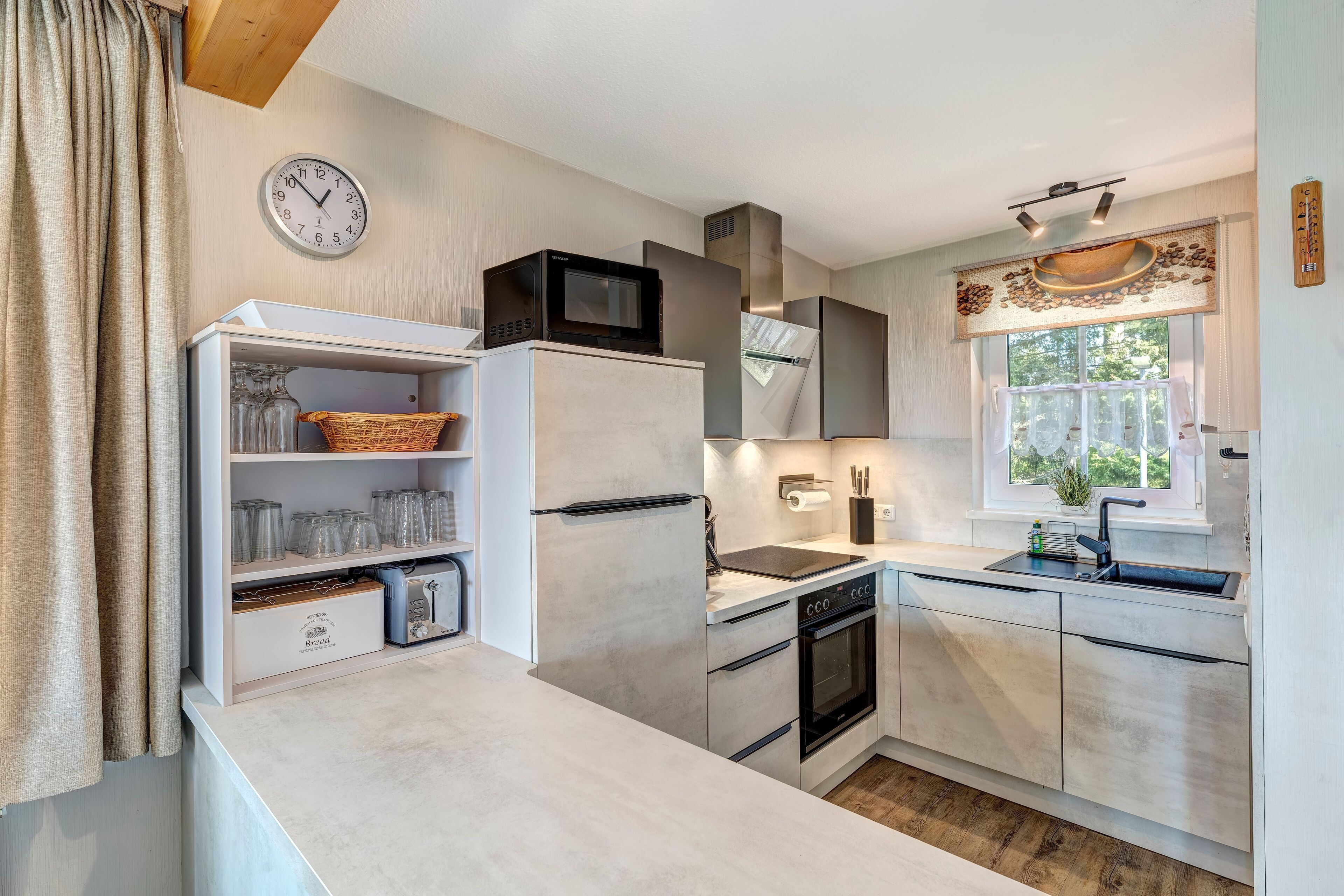 Fridge, microwave, oven, dishwasher