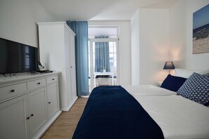 1 多间卧室、旅行婴儿床、WiFi、床单