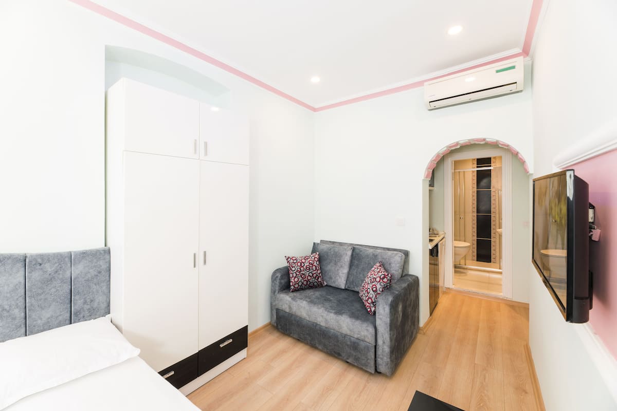 Classic Studio | Living area