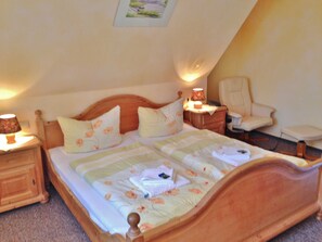 1 bedroom, WiFi, bed sheets