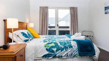 House, 3 Bedrooms | 3 bedrooms, iron/ironing board, free WiFi, bed sheets