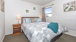 Appartement, 2 slaapkamers | 2 slaapkamers, een strijkplank/strijkijzer, gratis wifi, beddengoed