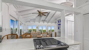 BBQ/picnic area - Palmetto Palms (George Town)