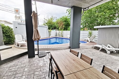 Homerent at Mountain Central Festival