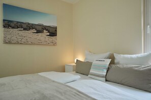 1 Schlafzimmer, Reisekinderbett, WLAN, Bettwäsche