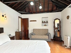 2 chambres, lit parapluie, Wi-Fi, draps fournis