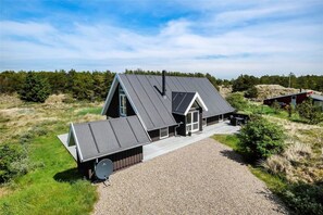 Exterior - Architect's house with luxury furnishings in a unique natural setting and idyllic tranquillity (Saltum)