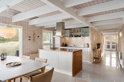 Architect's house with luxury furnishings in a unique natural setting and idyllic tranquillity
