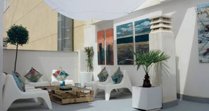 Art&Flats R1