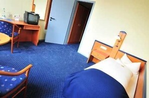 1 chambre, bureau, lit parapluie, Wi-Fi